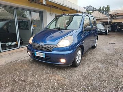 TOYOTA Yaris Verso 1.3 16V Sol Benzina