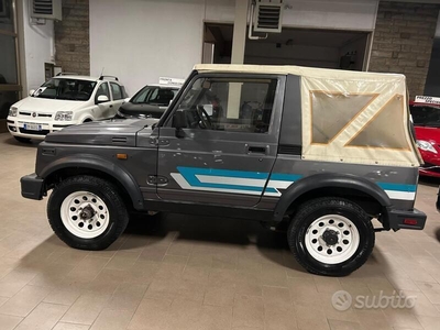 Usato 1989 Suzuki Samurai 1.3 LPG_Hybrid 64 CV (7.800 €)
