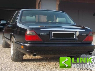 Usato 1995 Jaguar XJ6 3.2 Benzin 211 CV (11.900 €)