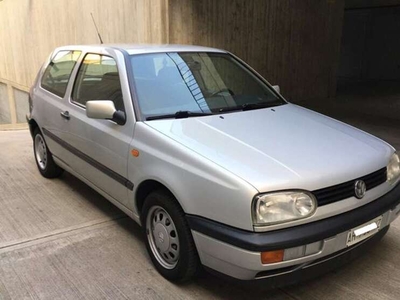 Usato 1995 VW Golf III 1.6 Benzin 75 CV (2.850 €)