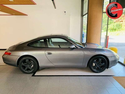 Usato 2001 Porsche 911 Carrera 4 3.4 Benzin 300 CV (28.997 €)