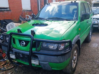 Usato 2004 Nissan Terrano 3.0 Diesel 154 CV (3.000 €)