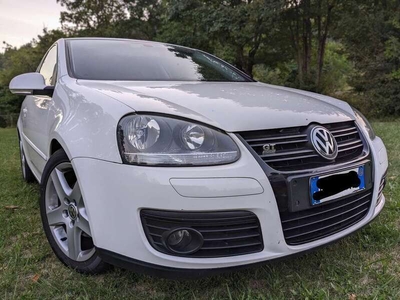 Usato 2008 VW Golf V 1.4 Benzin 140 CV (5.500 €)