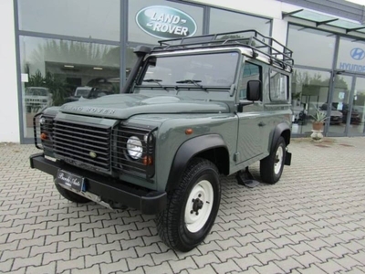 Usato 2010 Land Rover Defender 2.4 Diesel 122 CV (39.500 €)