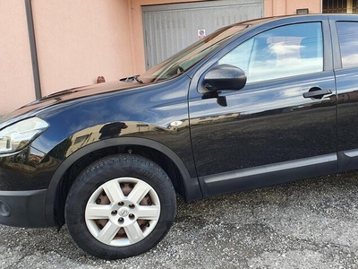 Usato 2010 Nissan Qashqai 1.6 Benzin 115 CV (7.300 €)