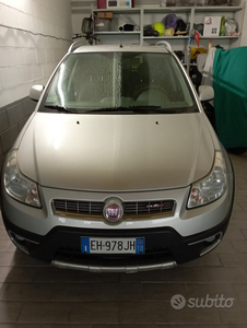 Usato 2011 Fiat Sedici 2.0 Diesel 135 CV (6.200 €)