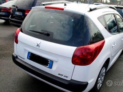 Usato 2011 Peugeot 207 1.6 Diesel 92 CV (4.850 €)