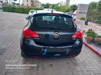 Usato 2012 Opel Astra 1.4 LPG_Hybrid 140 CV (4.400 €)