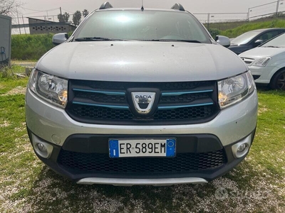 Usato 2013 Dacia Sandero 1.5 Diesel 90 CV (4.990 €)