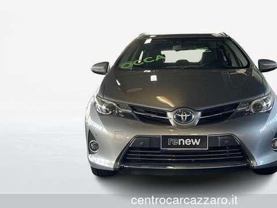 Usato 2015 Toyota Auris Touring Sports 1.8 El_Hybrid 99 CV (9.900 €)