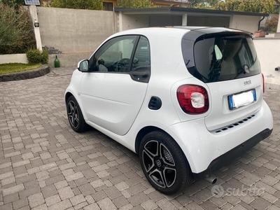 Usato 2016 Smart ForTwo Coupé 0.9 Benzin 90 CV (14.000 €)