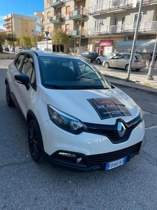 Usato 2017 Renault Captur 1.5 Diesel 89 CV (10.900 €)