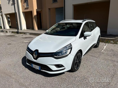 Usato 2017 Renault Clio IV 1.5 Diesel 90 CV (7.500 €)