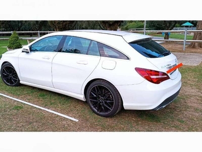 Usato 2019 Mercedes CLA200 Shooting Brake 2.1 Diesel 136 CV (24.000 €)