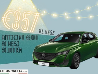 Usato 2024 Peugeot 308 1.2 Benzin 130 CV (357 €)
