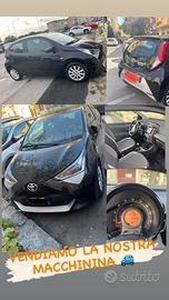 VENDO TOYOTA AYGO (anno 2021)