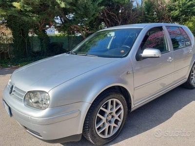 Volkswagen golf 1.9 tdi anno 2004