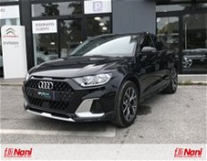 Audi A1 citycarver 35 TFSI Admired del 2022 usata a Massa