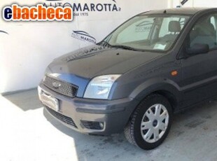 Ford Fusion 1.4 16V..