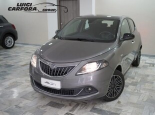 Lancia Ypsilon 1.0 FireFly 5 porte S&S Hybrid Ecochic Gold usato