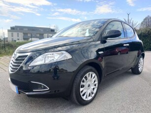 Lancia Ypsilon 1.2 69 CV 5 porte Gold usato