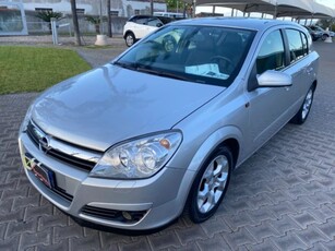 Opel Astra 1.7 CDTI 101CV 5 porte Cosmo usato