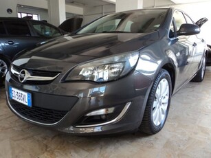 Opel Astra 1.7 CDTI 110CV 4 porte Cosmo usato