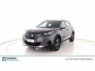 Peugeot 2008 1.2 puretech Allure s&s 130cv eat8 del 2020 usata a Pozzuoli