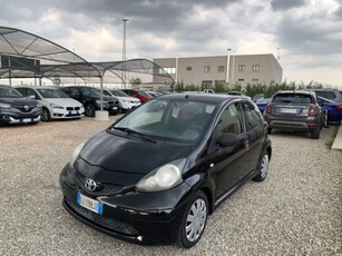 Toyota Aygo 1.0 12V VVT-i 5 porte Sol usato