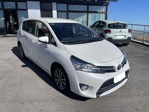 Toyota Verso 2.0 D Active 7 posti usato