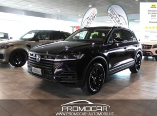 Volkswagen Touareg 3.0 V6 TDI SCR Black Style usato