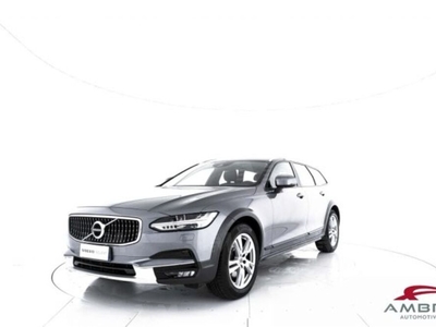 Volvo V90 Cross Country D4 AWD Geartronic del 2018 usata a Corciano