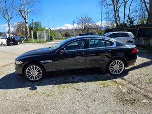 Jaguar XE 2.0 D Turbo 180CV aut. R-Sport usato