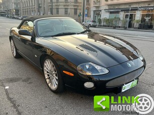 JAGUAR XKR 4.2 V8 S/C Convertibile Usata