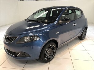 Lancia Ypsilon 1.0 FireFly 5 porte S&S Hybrid Ecochic Gold nuovo