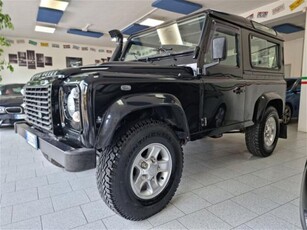 Land Rover Defender 90 2.4 TD4 Station Wagon SE N1 usato