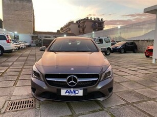 Mercedes-Benz CLA 220 d Automatic Premium Dark Night usato