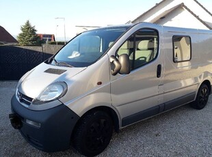 Opel Vivaro 6 posti 1.9 l anno 2006