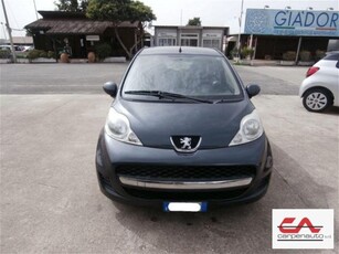 Peugeot 107 68CV 5p. Sweet Years 2Tronic usato