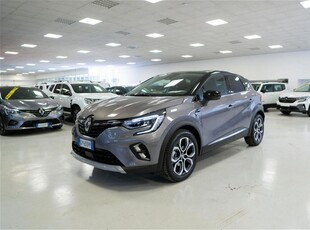 Renault Captur 1.6 full hybrid Techno 145cv auto nuovo