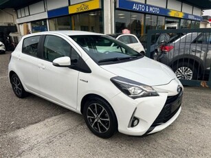 Toyota Yaris Active usato