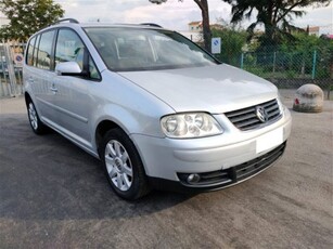 Volkswagen Touran TDI 105CV Highline usato