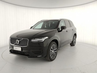 Volvo XC90 2.0 B5 Momentum Pro AWD Geartronic Usate