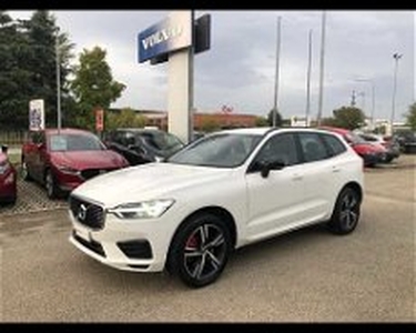 Volvo XC60 D5 AWD Geartronic R-design my 18 del 2020 usata a Ravenna