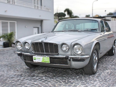 Jaguar XJ 4.2