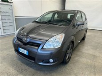 Toyota Corolla Verso 2.2 16V D-4D DPF Sol del 2008 usata a Cuneo