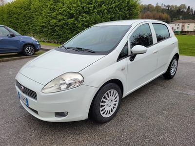 Fiat Grande Punto 1.3 MJT 75 CV OK NEOPATENTATI