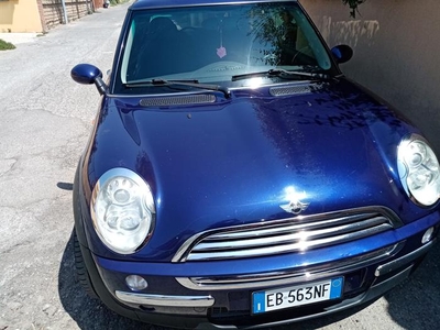 MINI COOPER ONE DIESEL - ROMA (RM)