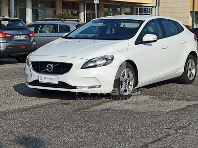 VOLVO V40 D2 1.6 Kinetic