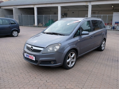 Opel Zafira 1.9 CDTI 120CV Cosmo usato